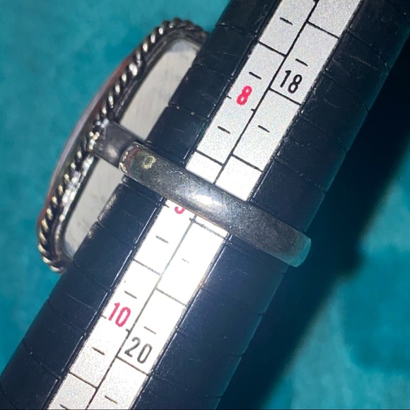 Wild Ocean Sea Shell Handcrafted Natural Gemstone ring - Picture 5 of 6